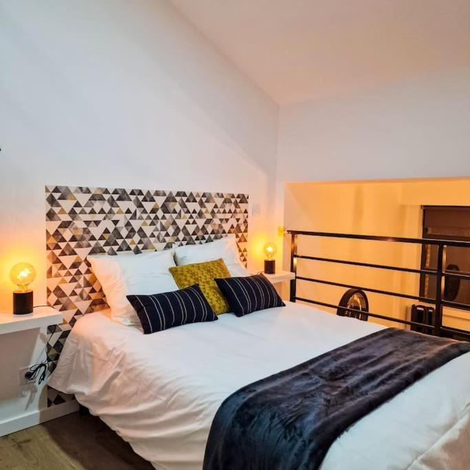L'Atelier B Magnifique Loft Avec Terrasse Privee Apartment Saint-Etienne  Luaran gambar